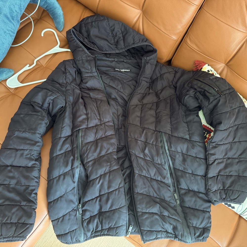 Karl Lagerfeld- coat lightweight. Warm!